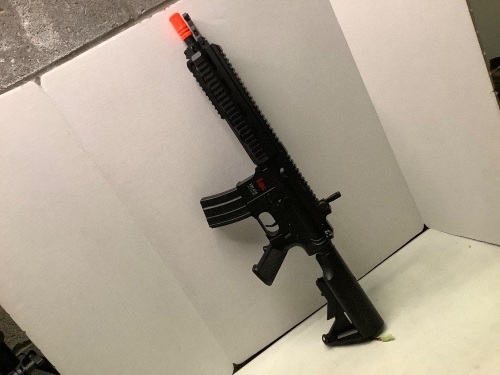HK 416 Airsoft Gun, Missing Battery and End Stock, Ecommerce Return - Lot 142