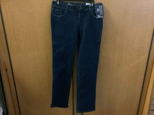 Natural Reflections Women's Jeans, 4, Appears New - Lot 228