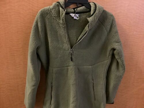 Ascend Cozy Fleece Pullover, Small, Appears New - Lot 230