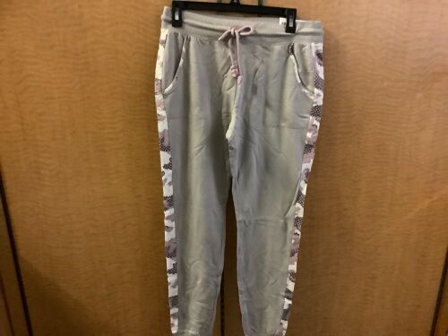 Natural Reflections Women's Pants, Small, Appears New - Lot 231