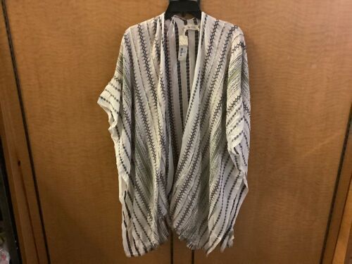 Quagga Women's Cover, One Size, Appears New - Lot 263
