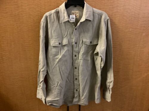 Red Head Men's Shirt, Medium, Appears New - Lot 304