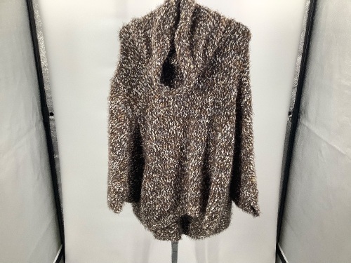 Bob Timberlake Snow River Pullover, M/L, Appears New - Lot 335