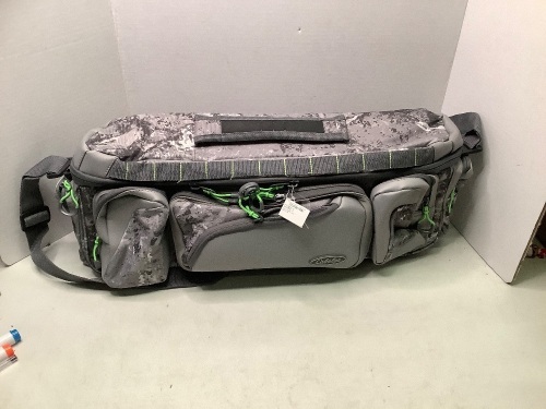 Extreme 3600 Bag, Appears New - Lot 383