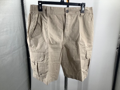 Red Head Men's Shorts, 34, Appears New - Lot 433