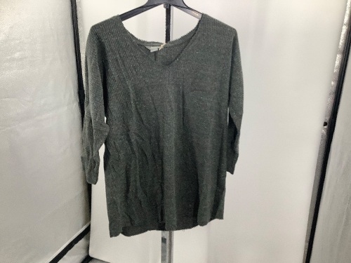 Women's Waffle V Neck, XL, Appears New - Lot 495
