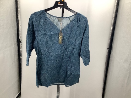 Natural Reflectionis Allover Prisim Shirt, Medium, Appears New - Lot 496