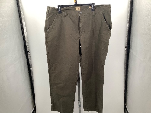 Red Head Men's Pants, 42x30, Appears New - Lot 515