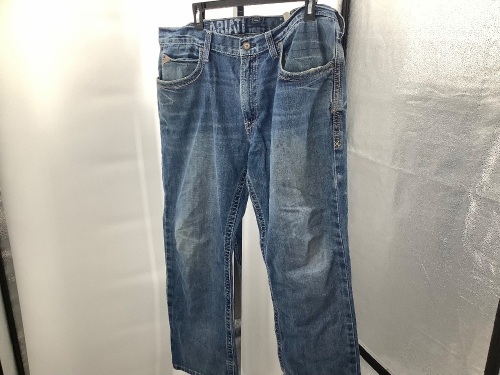 Ariat Men's Jeans, 38x30, Appears New - Lot 630