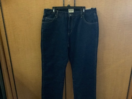 Red Head Men's Flannel Jean's 38x32, Appears New - Lot 834