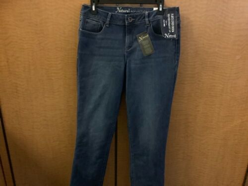 Natural Reflections Women's Jeans, 6, Appears New - Lot 842
