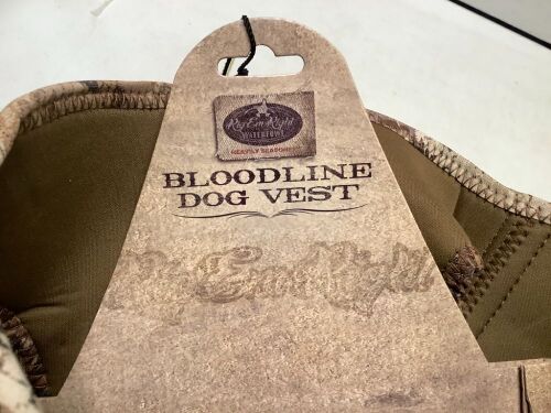 Rig Em Right Bloodline Dog Vest, XXL, Appears New - Lot 887