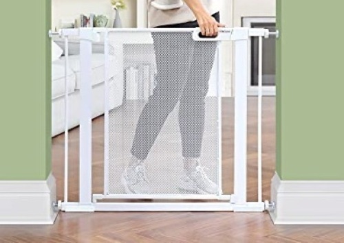 OhGeni Baby Safety Gate, Appears New - Lot 982