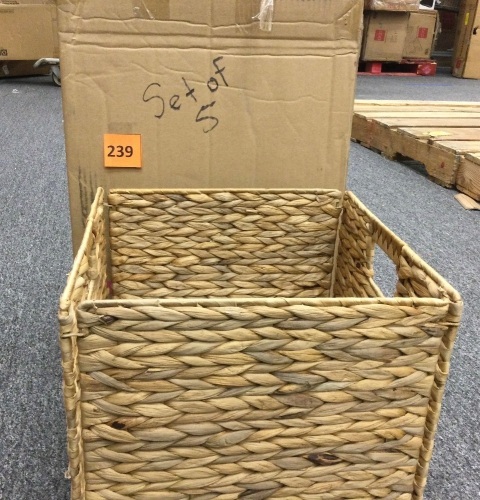 Set of 5 Baskets, Appears New - Lot 239