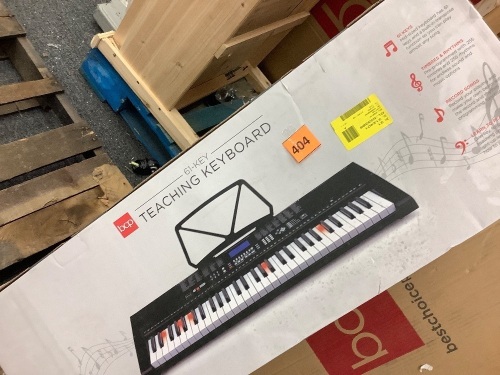 61-Key Beginners Electronic Keyboard Piano - Lot 404