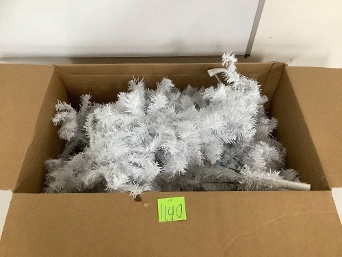 White Christmas Tree - Lot 1140