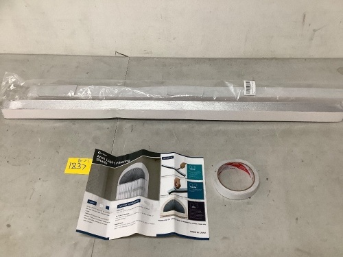 Touri Arch Ligh Filtering Shade - Lot 1837