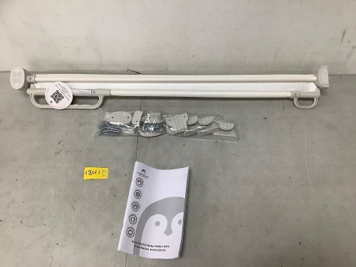 Momcozy Retractable Baby Gate - Lot 1841