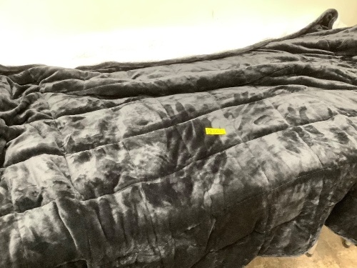 Weighted Blanket - Lot 1856