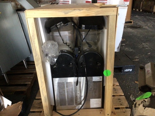 Pallet of Salvage Appliances, SOLD AS IS - Lot 90A