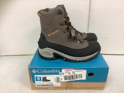 Columbia Mens Boots, 9, Appears New - Lot 140
