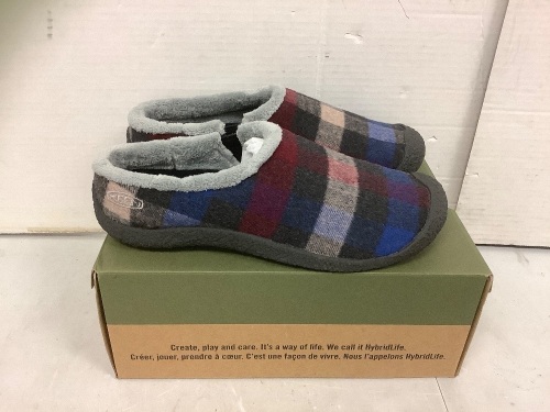 Keen Womens Slippers, 8.5, Appears new - Lot 181