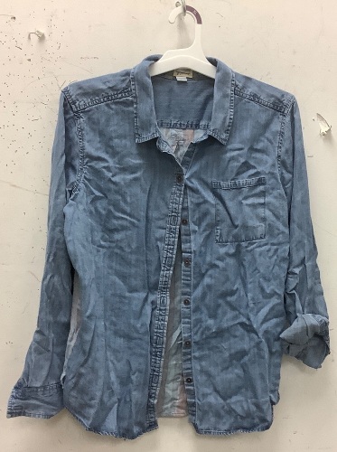 Women's Natural Reflections Shirt, L, New - Lot 247