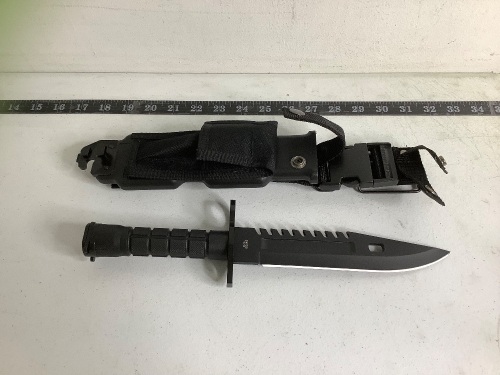 Smith&Wesson Fixed Blade Knife, E-Comm Return - Lot 389
