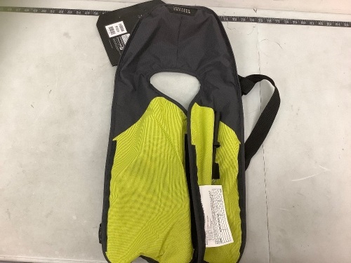 Mustang Survival Auto Inflatable PFD, E-Comm Return - Lot 429