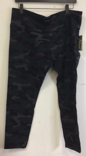 Women's Natural Reflections Leggings, XXL, Appears New - Lot 454
