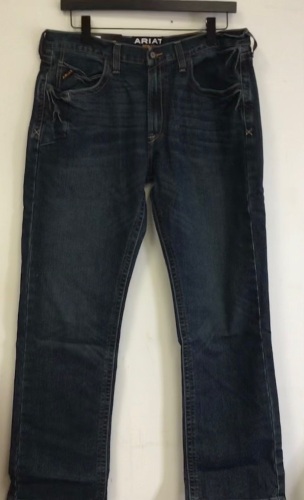 Men's Ariat Jeans, 38x34, Appears New - Lot 455
