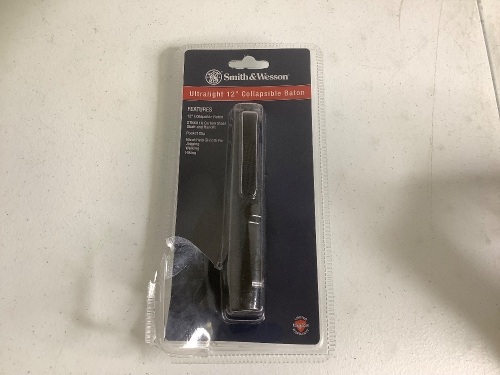 Smith & Wesson 12" Collapsible Baton, Appears New - Lot 490
