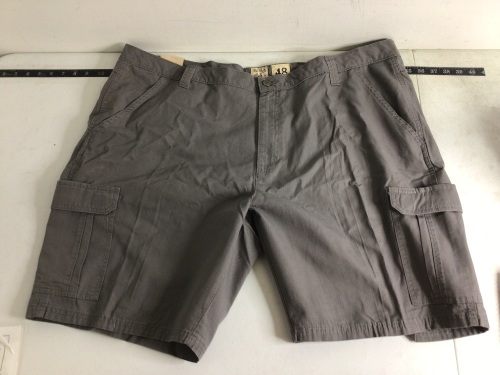 Men's Redhead Shorts, 48, Appears New - Lot 622