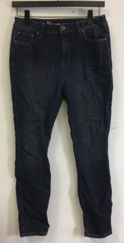 Women's Natural Reflections Jeans, 14A, E-Commerce Return - Lot 636
