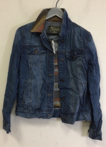 Women's Natural Reflections Jacket, M, Appears New - Lot 637
