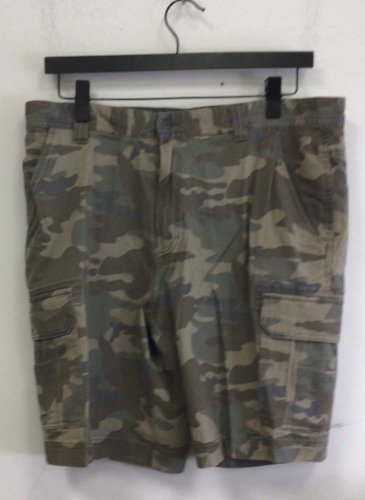 Men's Redhead Shorts, 38, Appears New - Lot 653