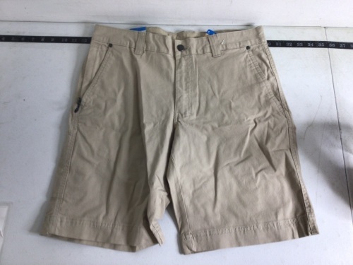 Men's Columbia Shorts, 32x10, Appears New - Lot 658