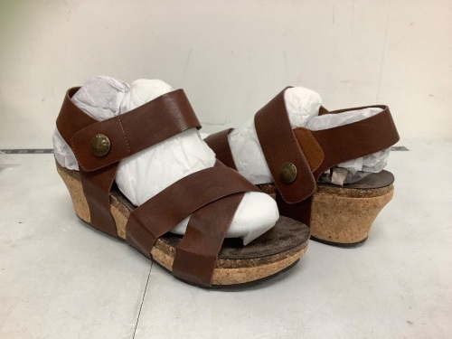 Natural Reflections Womens Wedge Sandals, Size 11M, New - Lot 808
