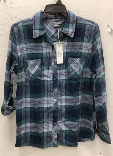 Women's Natural Reflections Shirt, L, New - Lot 817
