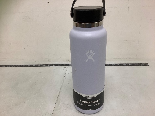 Hydro Flask, 40oz, Appears New - Lot 852