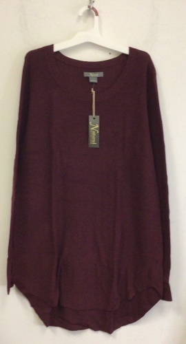 Women's Natural Reflections Tunic Sweater, XL, Appears New - Lot 930