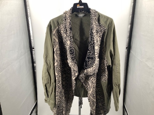 Natural Reflections Women's Jacket, 1X, Appears New - Lot 410