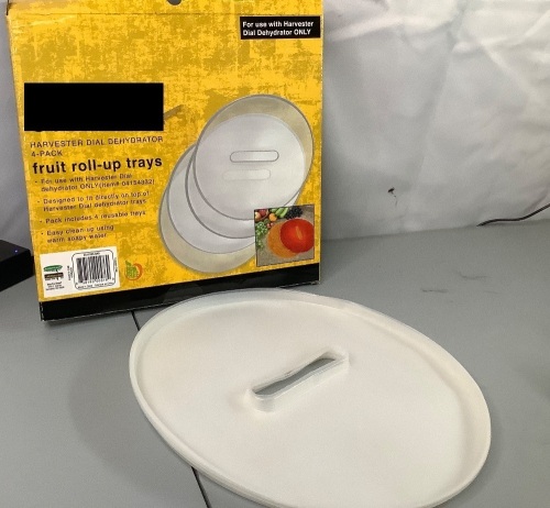 Harvester Dial Deydrator 4 Pack Fruit Roll Up Trays, Appears New - Lot 761