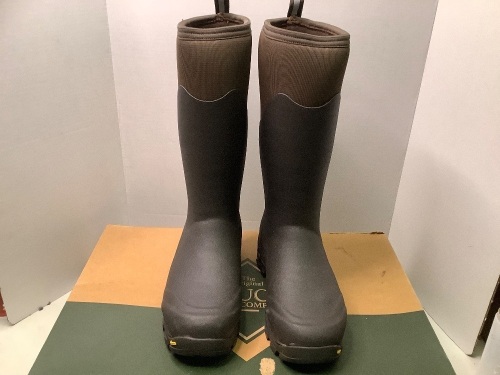 The Original Muck Boot Company, Men's 9, Ecommerce Return - Lot 775