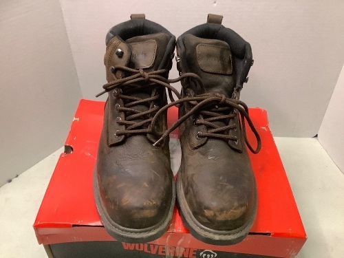 Wolverine Men's Boots, 10.5, Scuffs on Leather, Ecommerce Return - Lot 816
