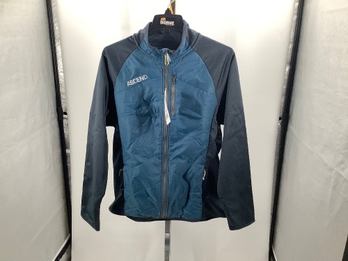 Ascend Jacket, Medium, Appears New - Lot 885