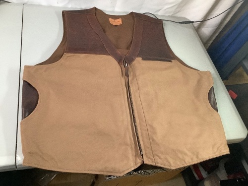 Coronado Men's Vest, 50, Appears New - Lot 914