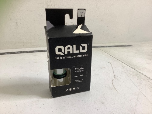 Qalo Functional Wedding Ring, Size 5, E-Commerce Return - Lot 239