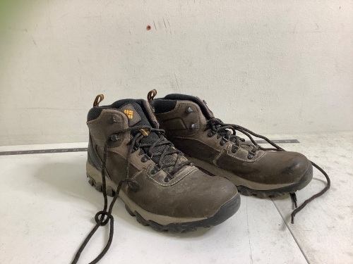 Men's Columbia Shoes, 10.5W, E-Commerce Return - Lot 344