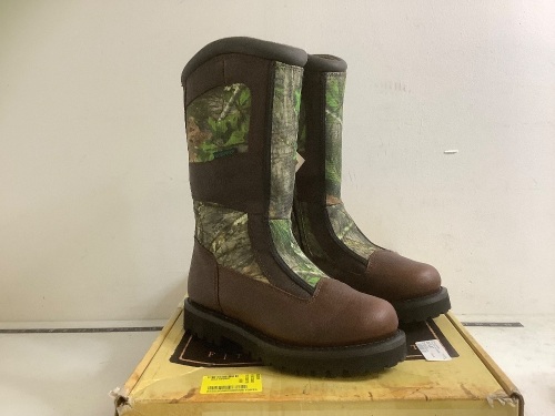 Boy's Redhead Boots, Youth 6M, Appears New - Lot 376